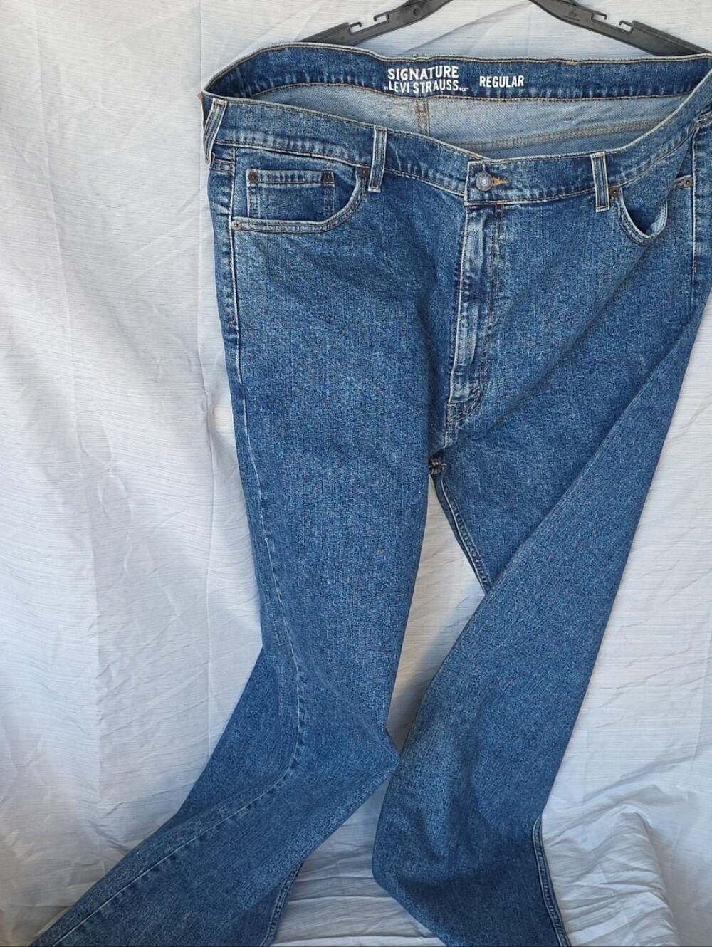 Signature by Levi Strauss Blue Relaxed Men’s Jeans